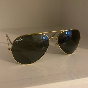 Aviator Ray bans gently used